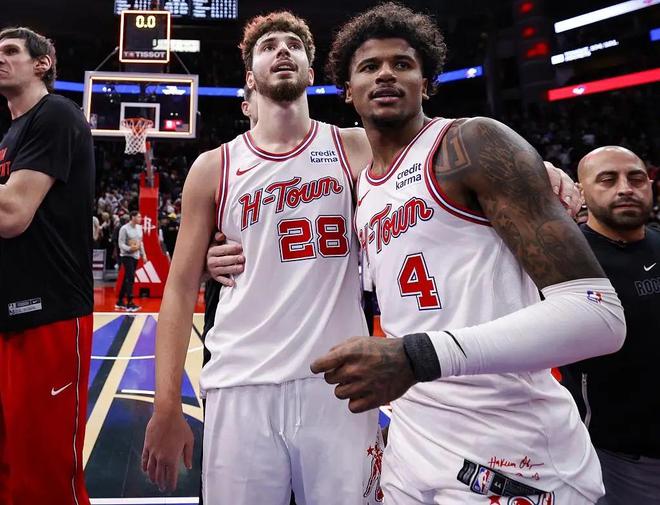 开云电竞:2200万再见火箭！被摆上货架但你的未来依旧掌握在自己的手中(图6)