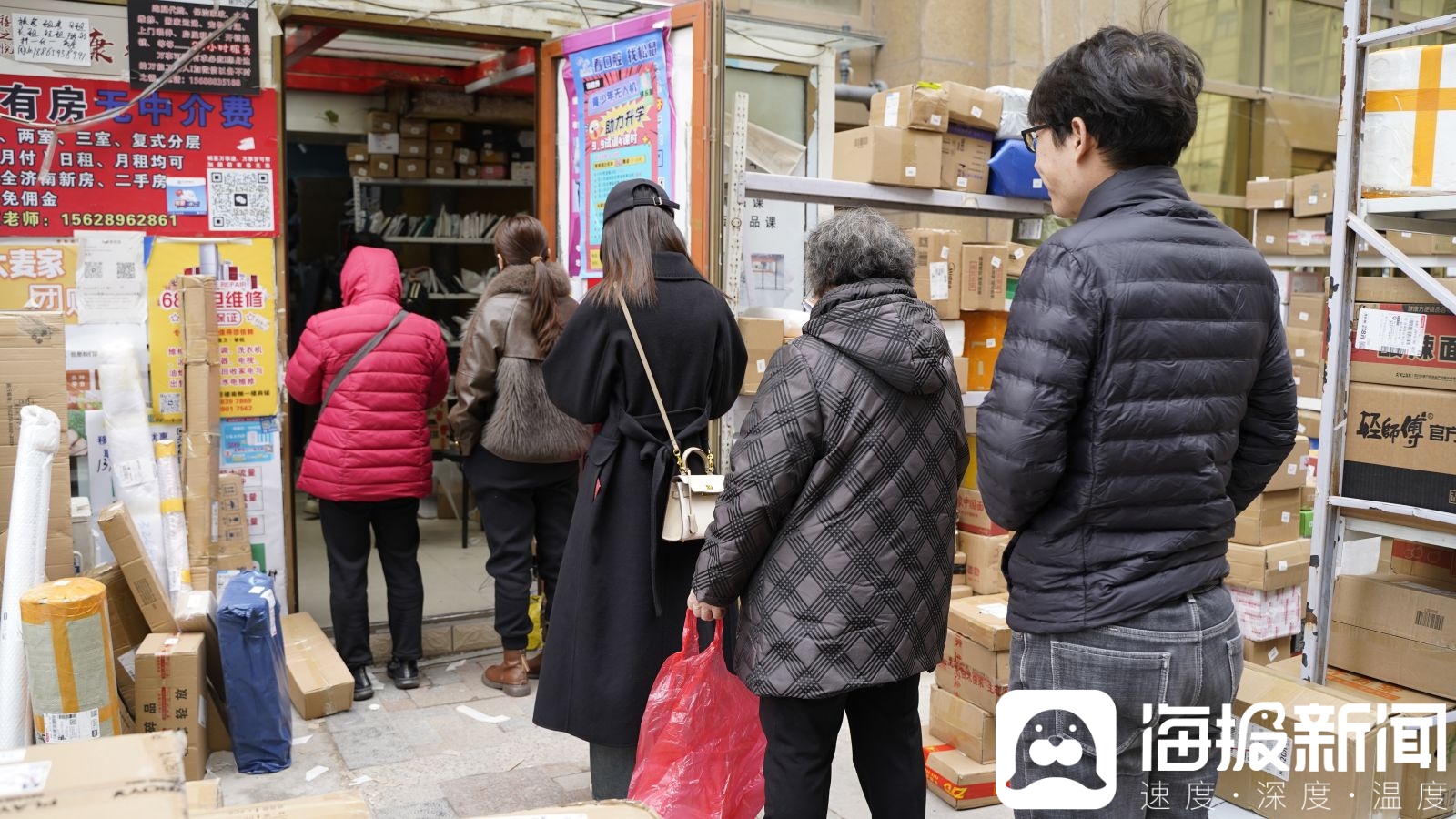 开云电竞快递“上门”调查①新规下你的包裹送到哪儿“听你的”了吗？_生活_大众网(图2)