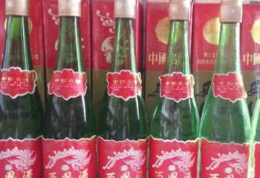 开云电竞这5款白酒只因包装不够高档才被摆在货架底层口感不输茅五剑(图7)