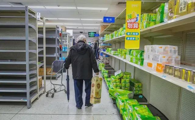 开云电竞入口:沃尔玛朱晓静为何能打破一把手“短命”魔咒？(图9)