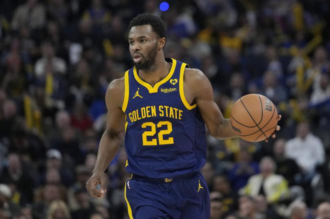 拒绝退役！保罗终于发声库里下家出炉维金斯被摆上货架(图4)