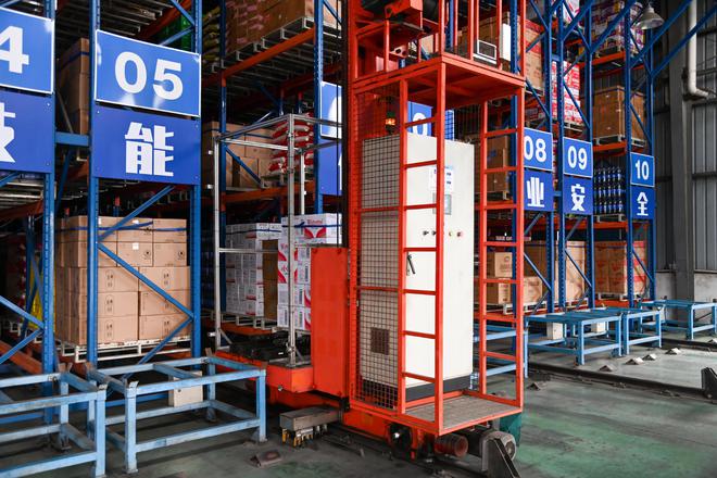 开云电竞:重振江山工业雄风丨驰骋控股集团股份有限公司：数字化让商品流通“跑起来”(图2)