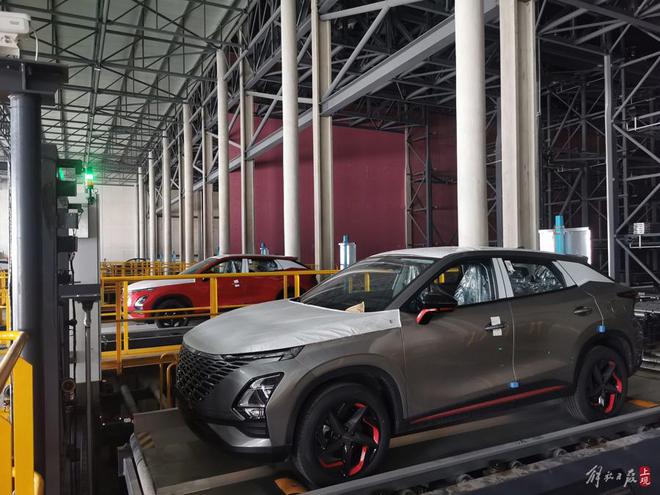 开云电竞入口:国内首个！汽车中转货架式储放储量至少提升10倍(图2)