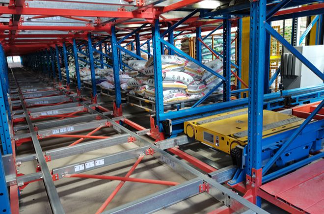 货架行业内卷严重2024新出路在哪里？(图1)