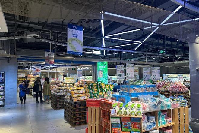 拳打沃尔玛脚踢山姆又一零售巨头出招了拿下“抠门中产”(图6)