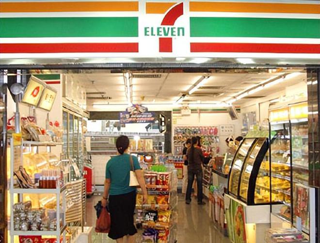 拳打沃尔玛脚踢山姆又一零售巨头出招了拿下“抠门中产”(图7)