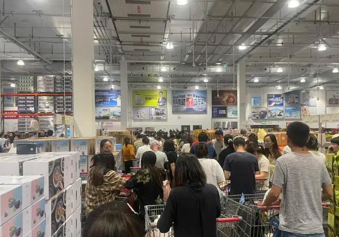 开云电竞硬刚“山姆们”！又一零售巨头出手了胖东来甘心让出“供应链”(图18)