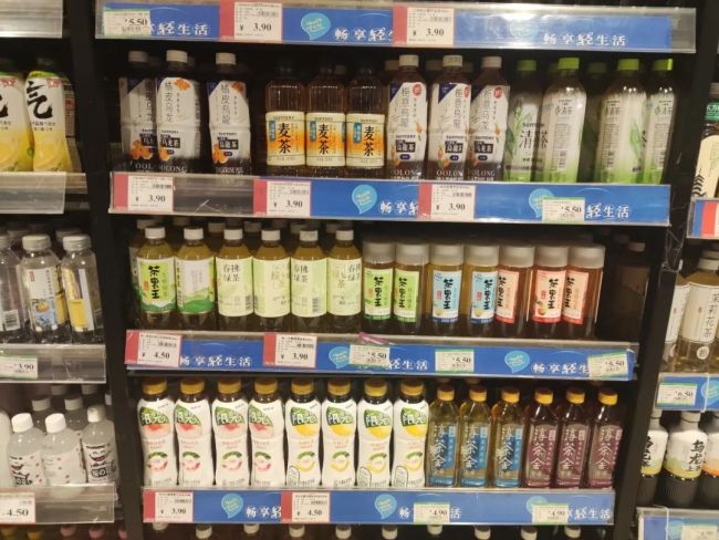 困在货架上的无糖茶今年夏天要去去“虚火”了！(图1)