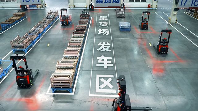 开云电竞app:数智物流实力再进阶！中力让智能搬运走进千企万厂(图9)
