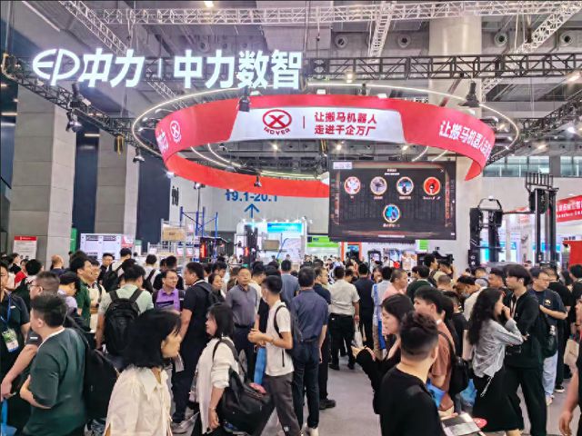 开云电竞app:数智物流实力再进阶！中力让智能搬运走进千企万厂(图1)