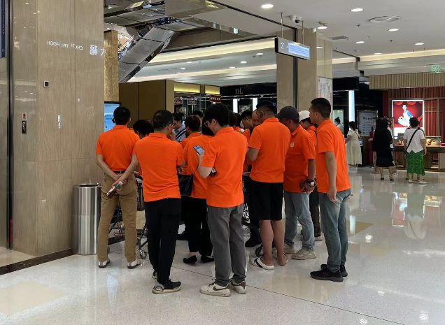开云电竞入口:胖东来越神老板越“不像人”(图11)