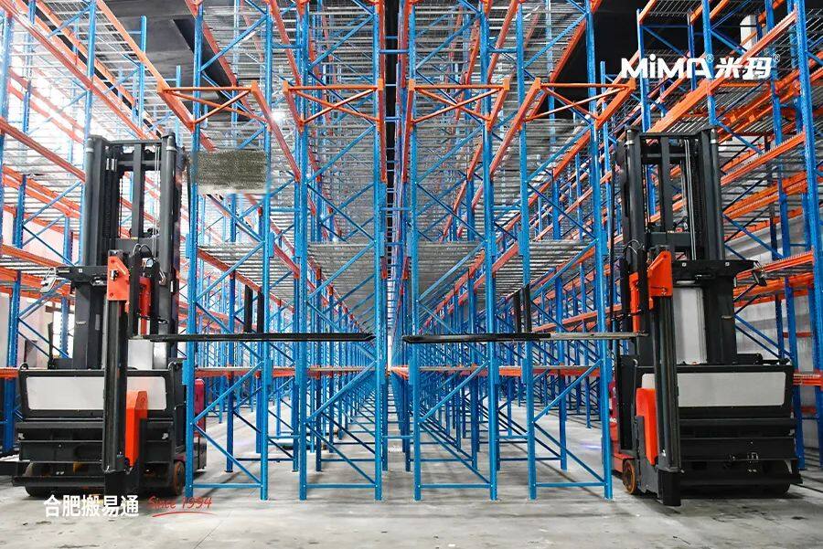 助力精加工行业：合肥搬易通MiMA推出双深位人上型三向叉车(图1)