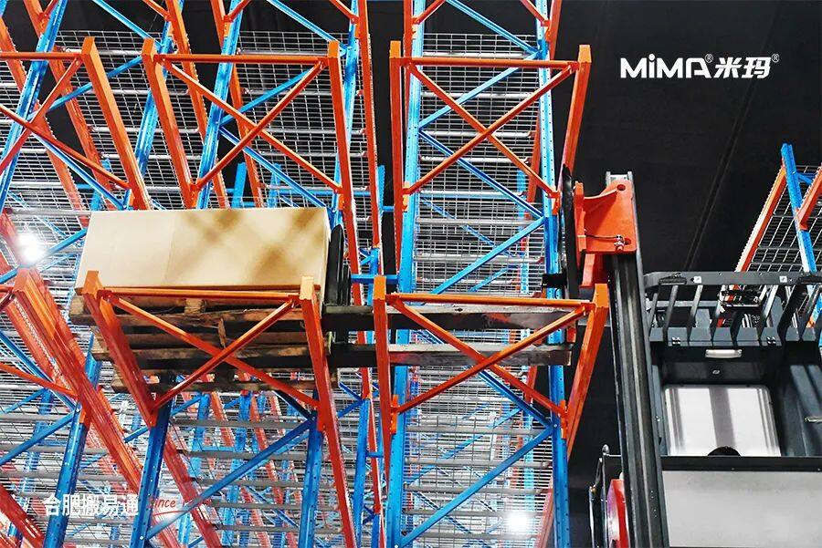 助力精加工行业：合肥搬易通MiMA推出双深位人上型三向叉车(图3)