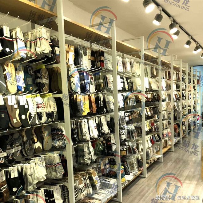 广州精品店货架厂教您如何打造品牌形象(图3)
