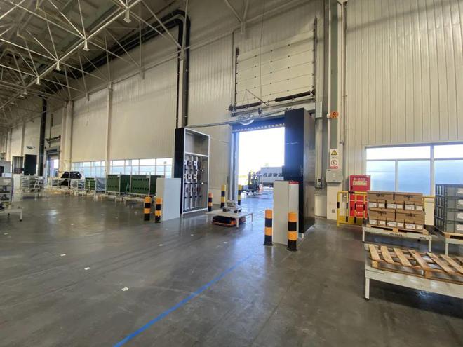 开云电竞入口:吉利成都工厂的物流场景数智化探索与实践——访吉利集团吉速物流有限公司成都工厂RDC高级经理杨志伟(图2)