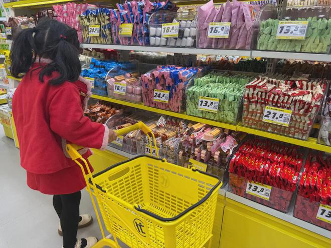 很忙很疯狂！零食很忙、好想来……丽江零食店一夜间遍地开花(图22)