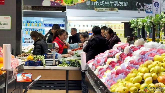 开云电竞:早春时令果蔬抢“鲜”上市(图5)