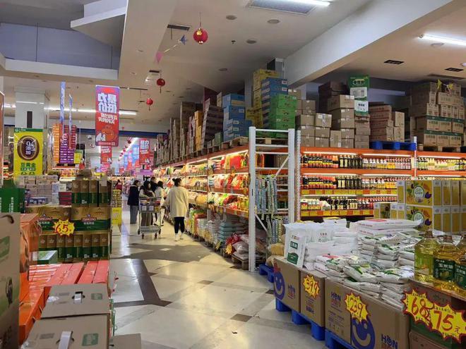 经销商入局零售：三线+量贩零食店(图6)