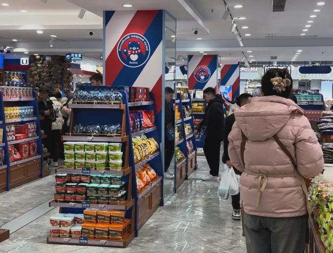 上海12345收到大量投诉！这种店铺突然涌现街头产品标签让人傻眼商家承认：是三无产品(图5)