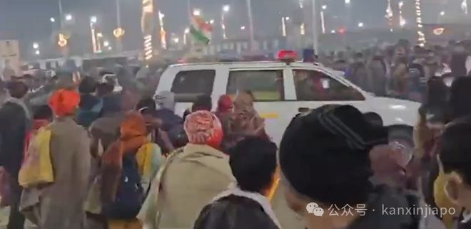 开云电竞新加坡一仓库发生坍塌四人被困！印度又双叒叕发生践踏多人死亡(图9)