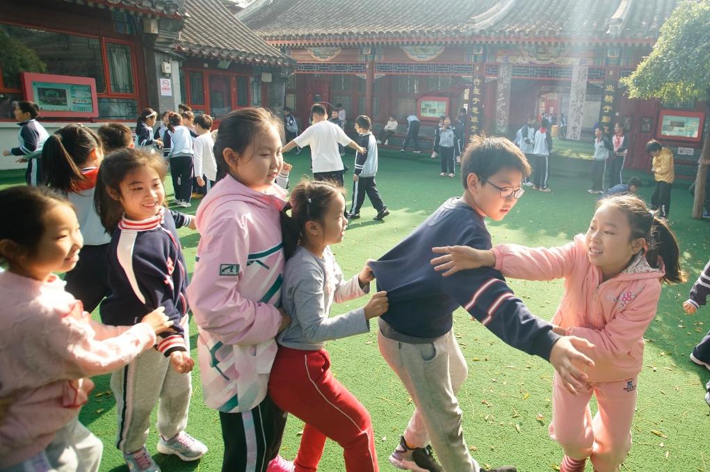 kaiyun开云电竞:课桌椅不匹配、形式主义作业多、课间难活动……这些问题解决得怎样？(图2)
