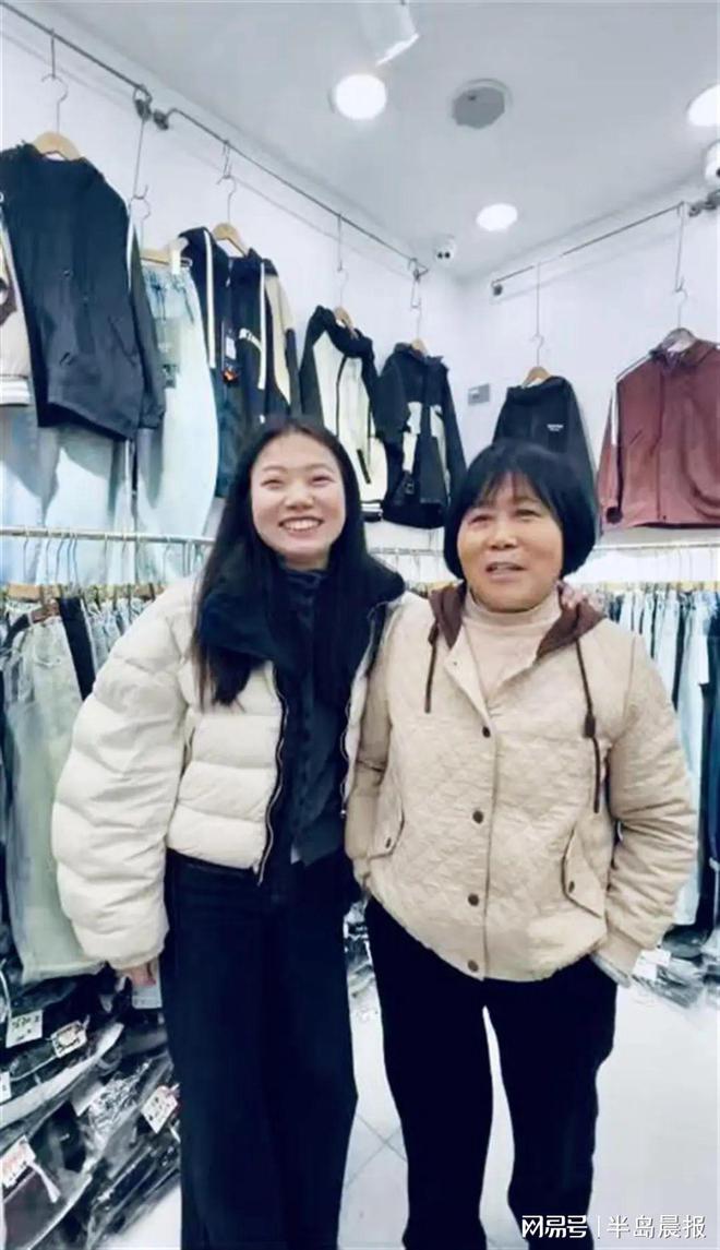 开云电竞:儿媳拍夸婆婆送饭13年婆婆回应：儿媳是上天给的最好礼物(图4)