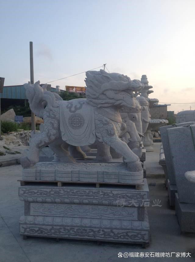 开云电竞网站:石雕麒麟在乡村建筑中的风格(图2)