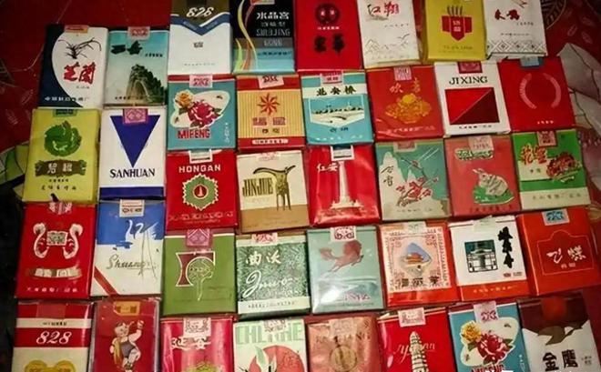 盘点14种中国罕见老牌香烟抽过三种以上的烟龄至少得40年了！(图1)