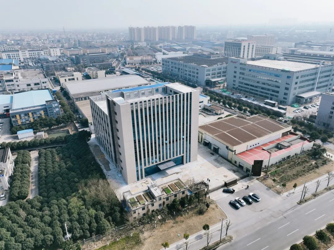 开云电竞网站:奋进春天里跑好“第一棒”！(图2)