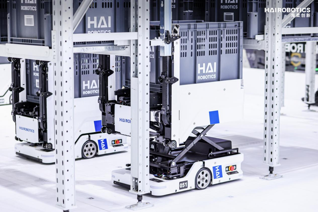 海柔创新闪攀系统LET展位引围观(图2)