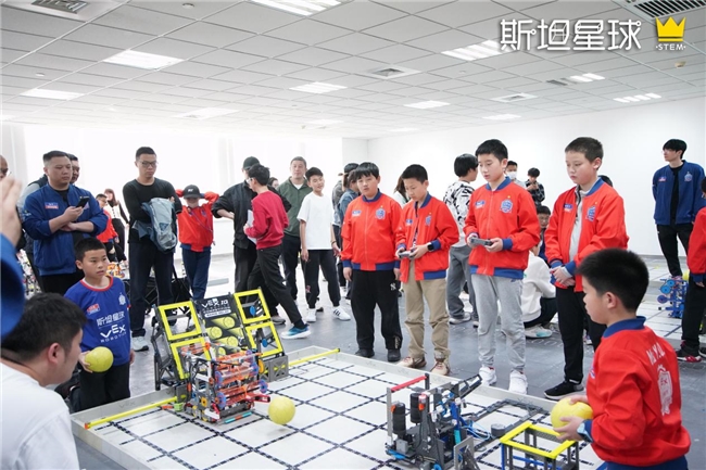 kaiyun开云电竞:斯坦星球2025VEX机器人世锦赛模拟赛圆满落幕25支王者之师(图1)