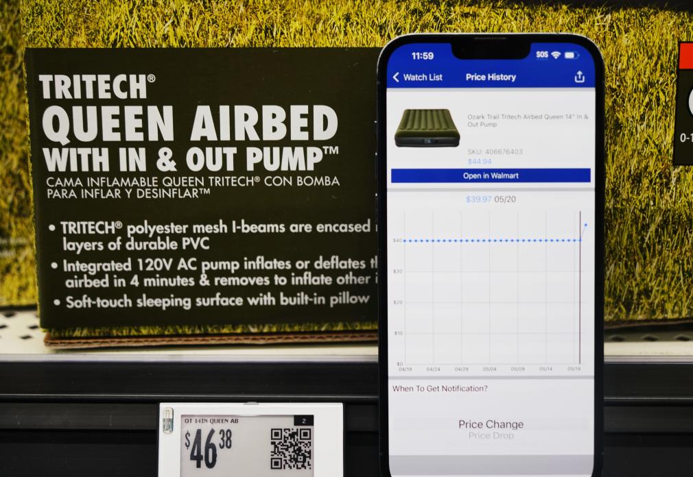 开云电竞app:美国商场货架一线观察：关税冲击下的民众“物价焦虑”(图4)