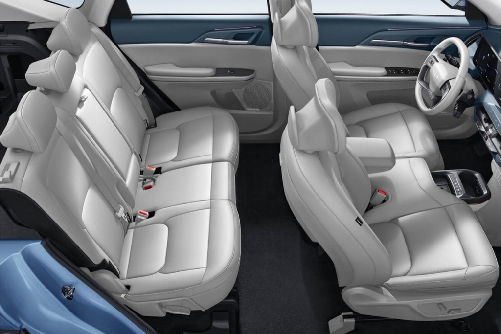 起亚EV5搭配优越利用空间储物库(图2)