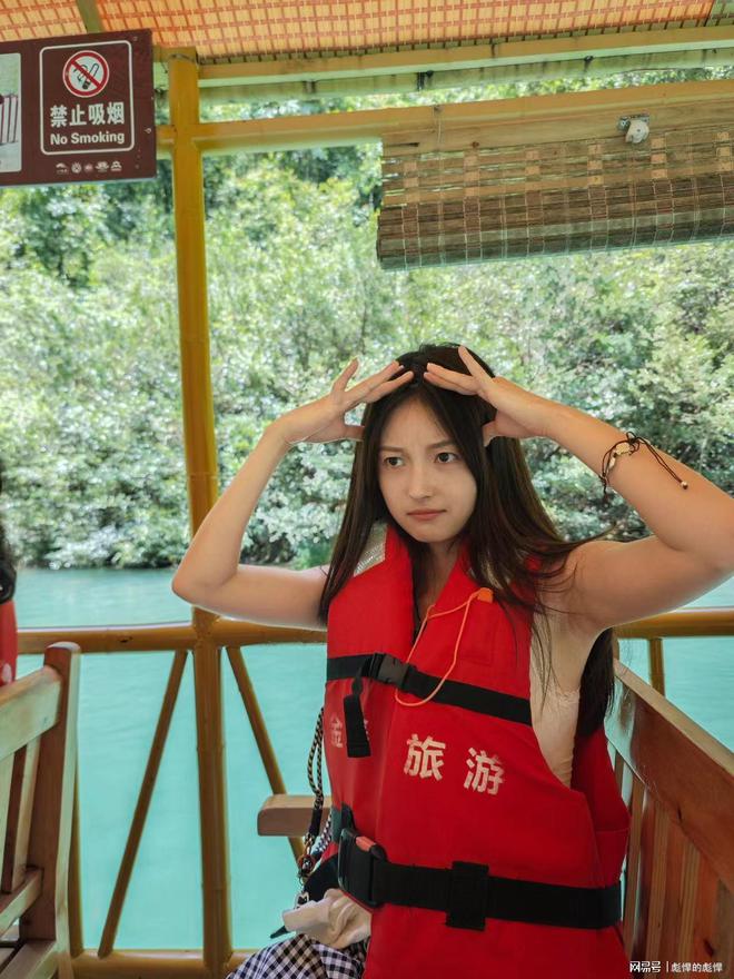 kaiyun开云电竞:贵州五日游旅游攻略贵州5天跟团行程规划去5天4晚怎么(图1)