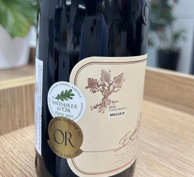 开云电竞app:闲鱼部分卖家玩套路：以“捡漏孤品”“亏本清仓”为由卖葡萄酒(图7)