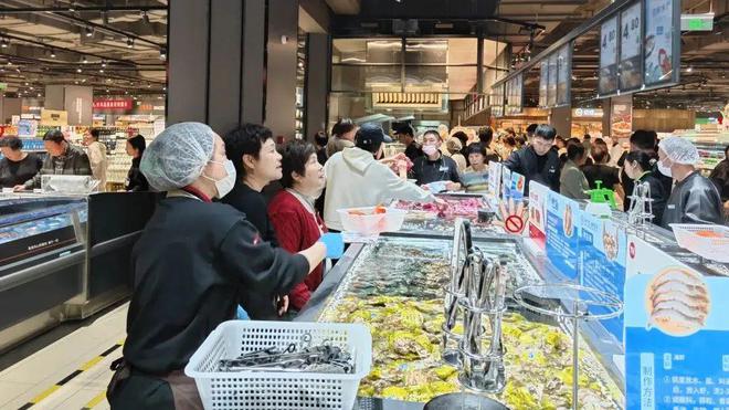 kaiyun开云电竞:昨天！温州这里也被挤爆了(图2)