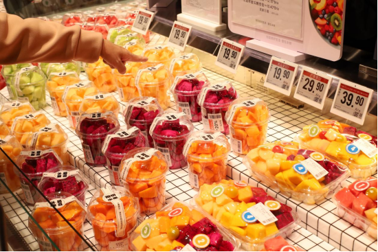 北京第三家！永辉超市鸿坤广场店“学习胖东来”自主调改开业(图2)