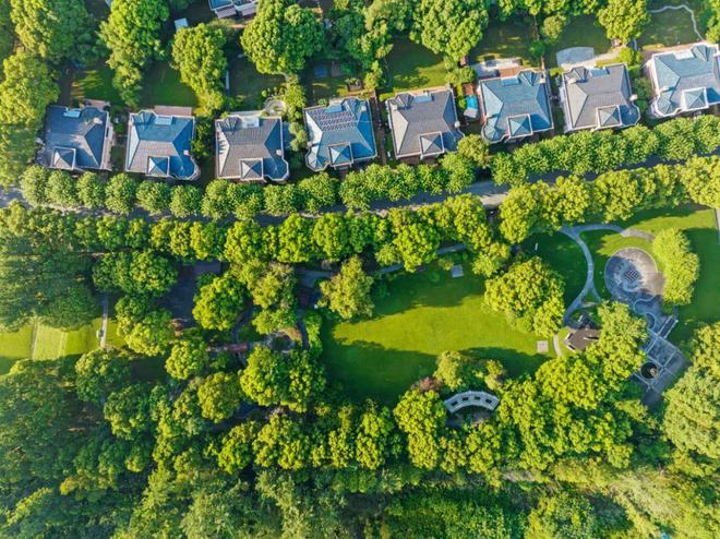 开云电竞:绿宝园·翡梵售楼处_绿宝园·翡梵售楼处发布：新篇章(图3)