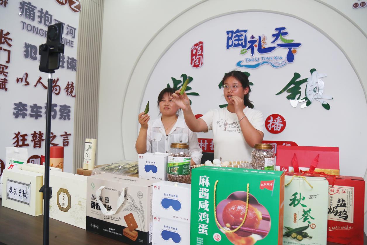 开云电竞app:河北馆陶：“一品一播”引爆特色产业出圈出彩(图3)