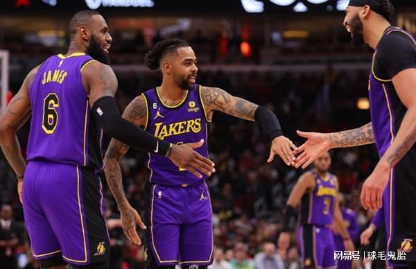 这个队傻了吧！落选秀成非卖品28岁的榜眼被摆上货架换遍联盟(图2)