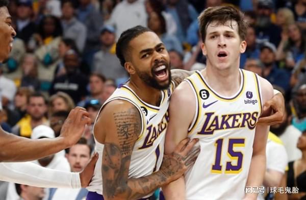 这个队傻了吧！落选秀成非卖品28岁的榜眼被摆上货架换遍联盟(图3)