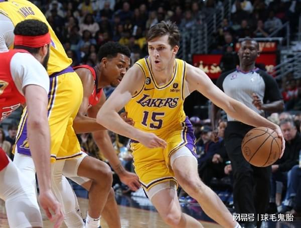 这个队傻了吧！落选秀成非卖品28岁的榜眼被摆上货架换遍联盟(图6)