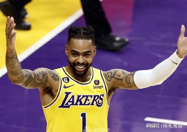 这个队傻了吧！落选秀成非卖品28岁的榜眼被摆上货架换遍联盟(图5)