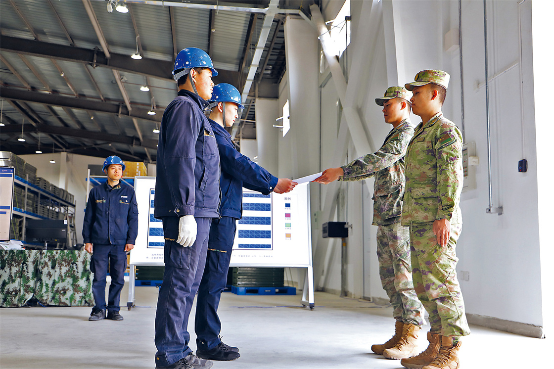 军营观察丨野外驻训：“公物仓”有了升级版(图3)