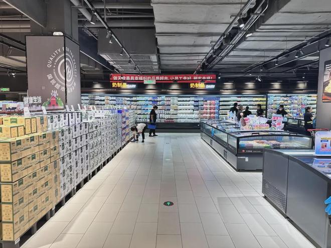 燕郊首家“胖东来模式”店正式开业！(图1)