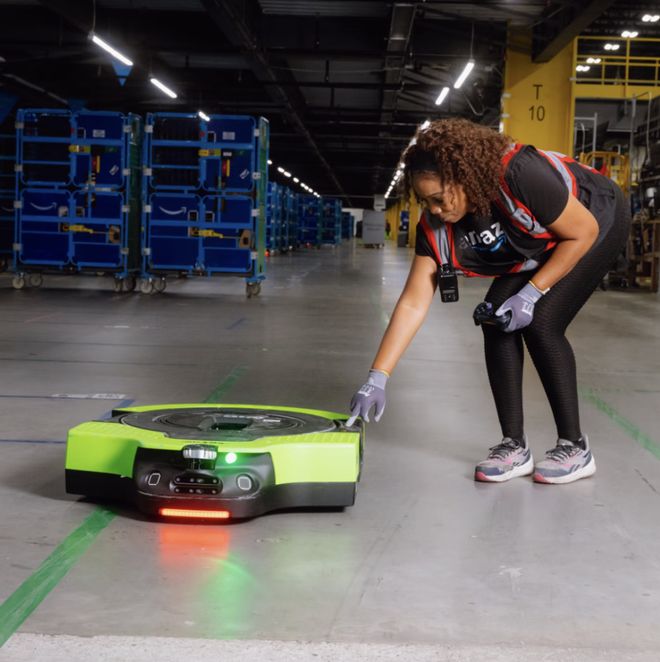 kaiyun开云电竞:亚马逊100万机器人上岗！即将超越人类员工？机器人军团接管工作(图8)