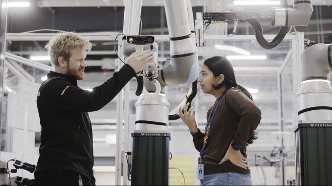 kaiyun开云电竞:亚马逊100万机器人上岗！即将超越人类员工？机器人军团接管工作(图3)