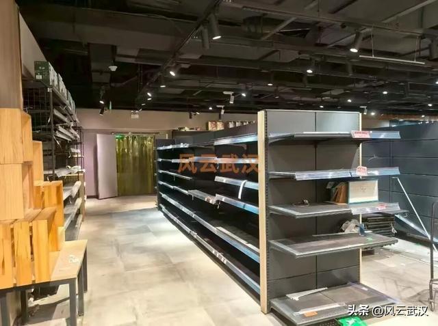 开云电竞入口:太难了！又一大型中百仓储闭店！市民直呼：疫情期间曾立大功！(图3)