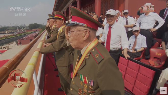 开云电竞一周军评：尤其人民军队更是天下难找(图11)