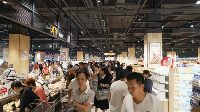 开云电竞app:永辉胖东来模式落地惠安：县域商业升级的泉州样本(图6)